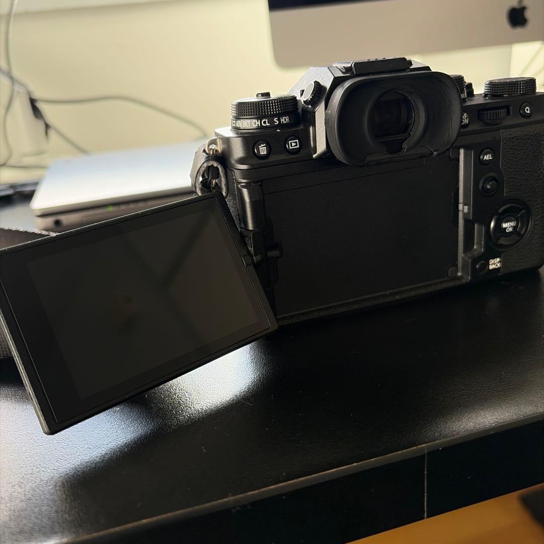 FUJIFILM X-T4 ミラーレス一眼セット