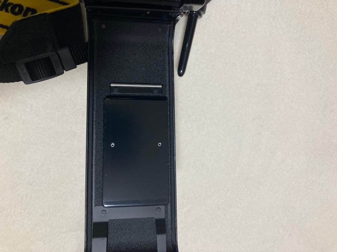 Nikon F2 フォトミックブラックボディ　レンズ、純正本革ケース、使用説明書