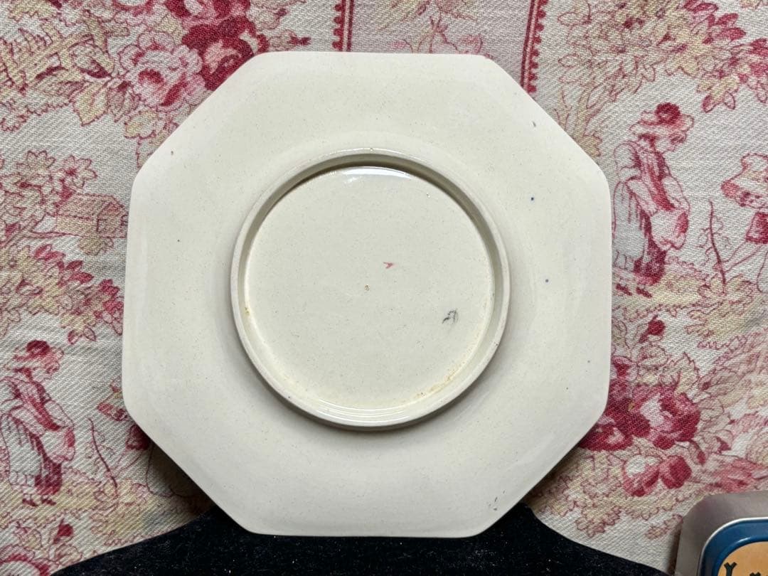 希少フランスアンティーク　サルグミンヌ　アンファン・リシャールのカップ&ソーサー