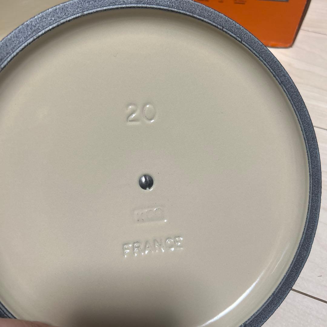 ※最終値下【新品未使用品】LE CREUSET ホーロー鍋 20cm
