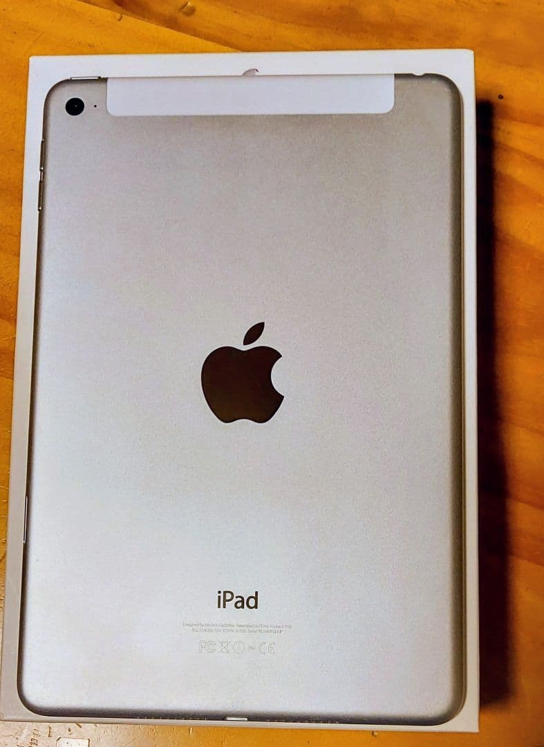 【美品】iPad mini4 128GB Wi-Fi + Cellular