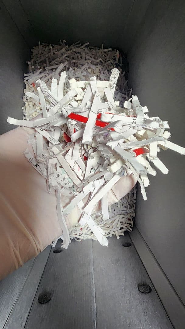 Fellowes 125ci　シュレッダー フェローズ　一度に１８枚可