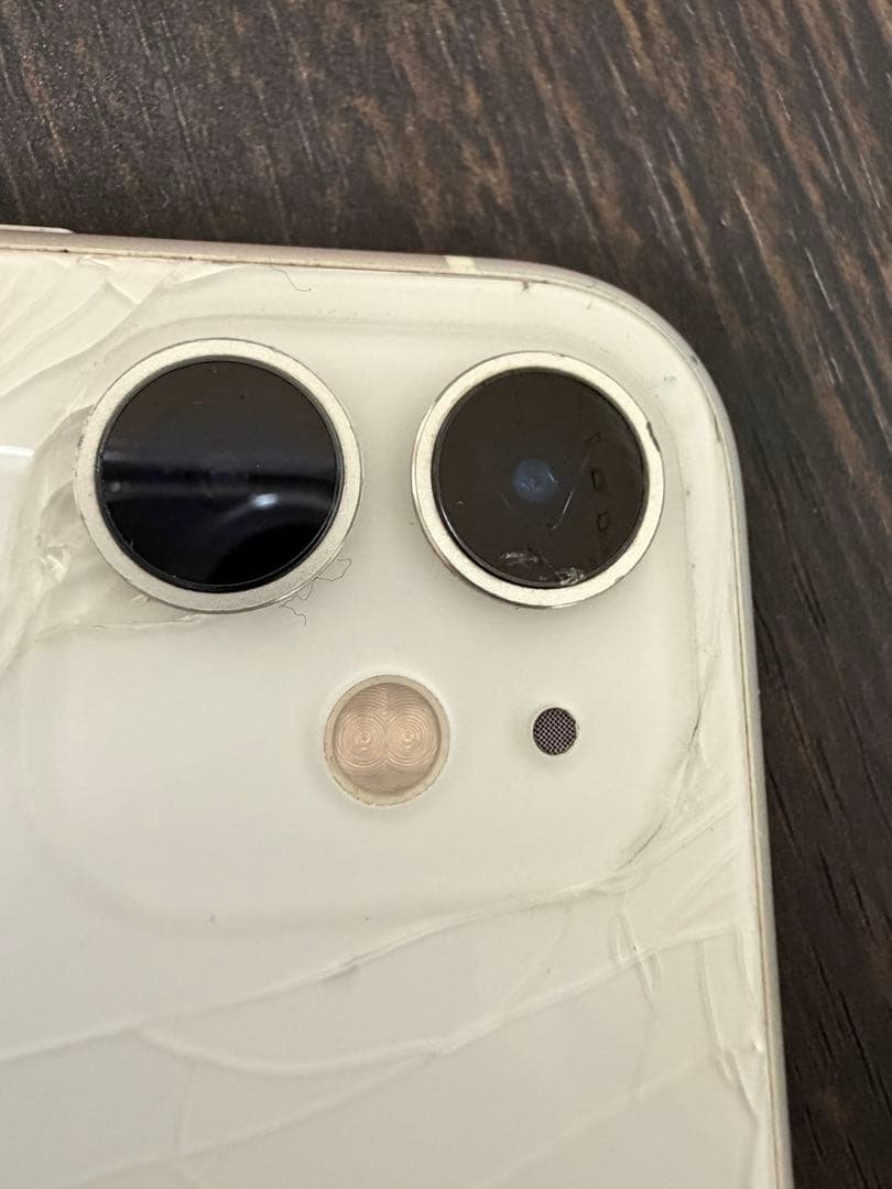 iPhone11 128GB ホワイトSIMフリー　箱付き