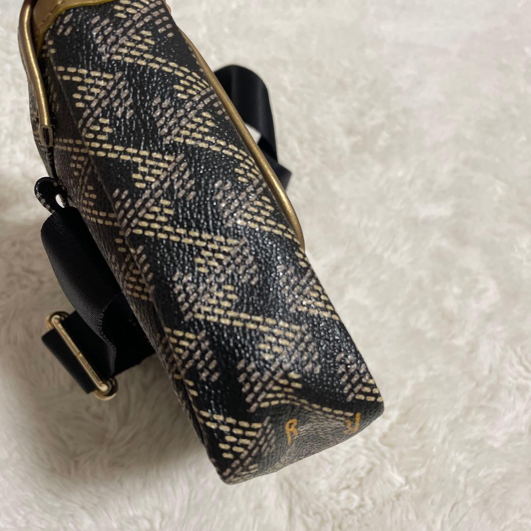 レザレクション　ウエストポーチ