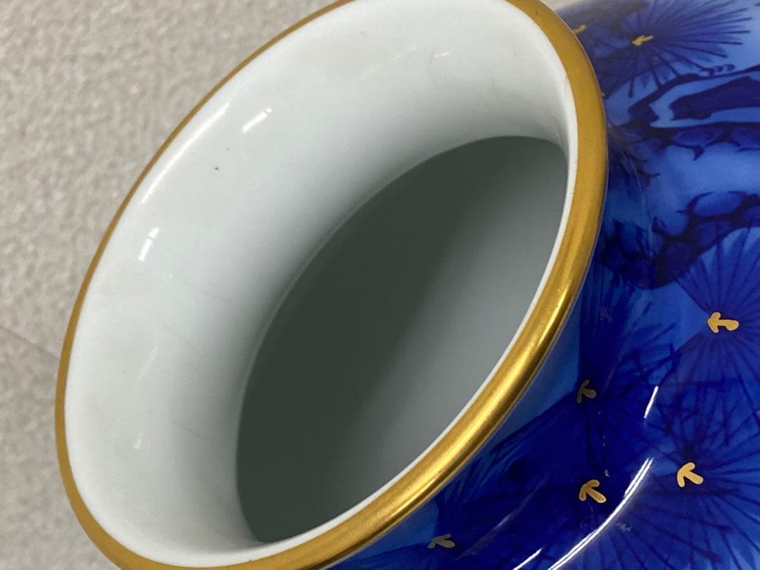 3-3289 香蘭社の染錦模様老松文花瓶