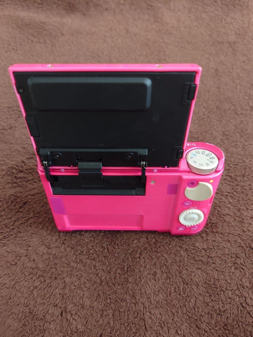 カシオ　CASIO　EXILIM　EX-ZR3100　ビビッドピンク　デジカメ