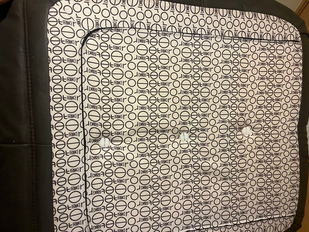 はんはん リーンロゼ ダークブラウン ストライプデザイン 1人掛けソファ