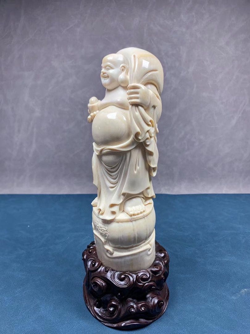 天然猛牙美しい手作り彫刻元宝弥勒 置物