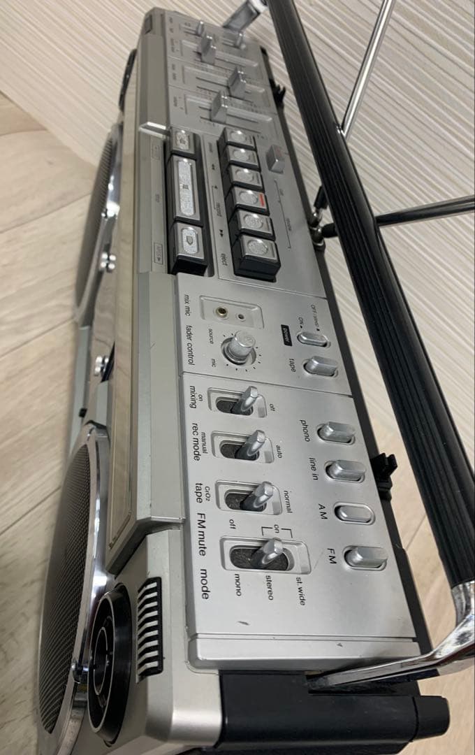 動作品！美品ラジカセ シャープ SHARP GF-303ST AM FM ラジオ