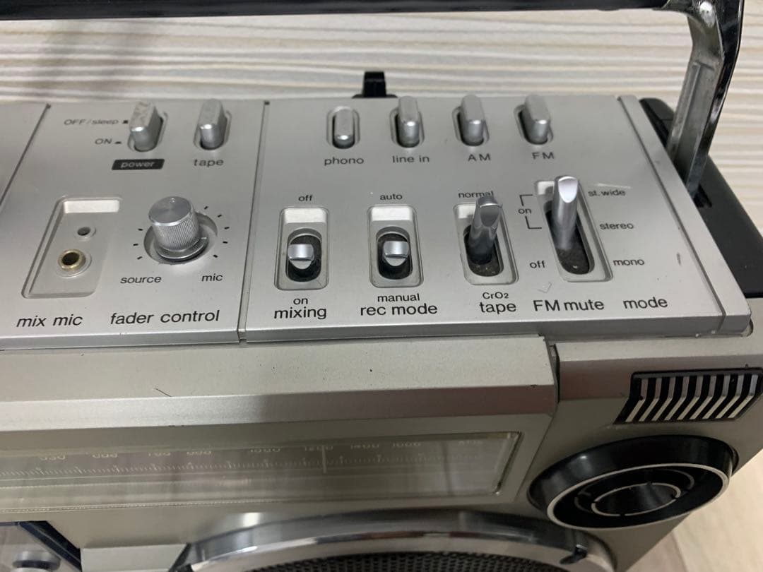 動作品！美品ラジカセ シャープ SHARP GF-303ST AM FM ラジオ