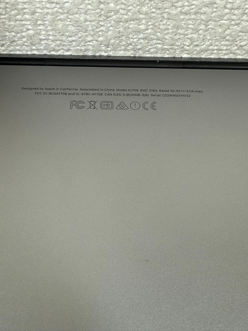 MacBook本体 Apple MacBook Pro 13 2017 i5/8GB/120Gb