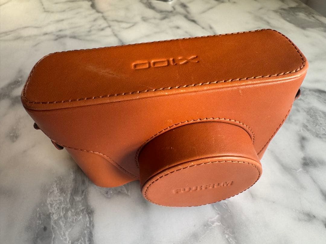 ⭐️【美品】FUJIFILM X100S デジタルカメラ⭐️