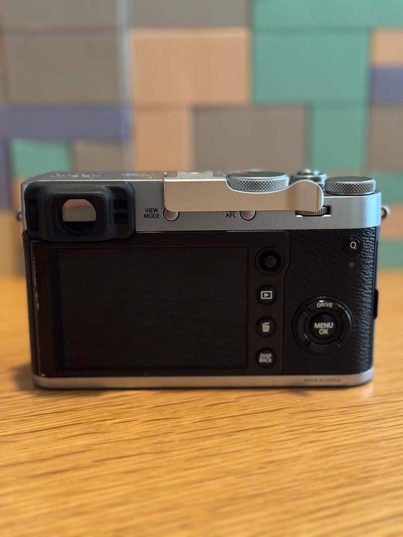 【送料込み】FUJIFILM X100F