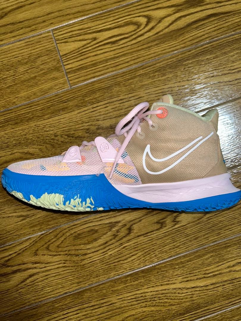 シューズ(男性用) NIKE KYRIE 7 EP '1 WORLD 1 PEOPLE