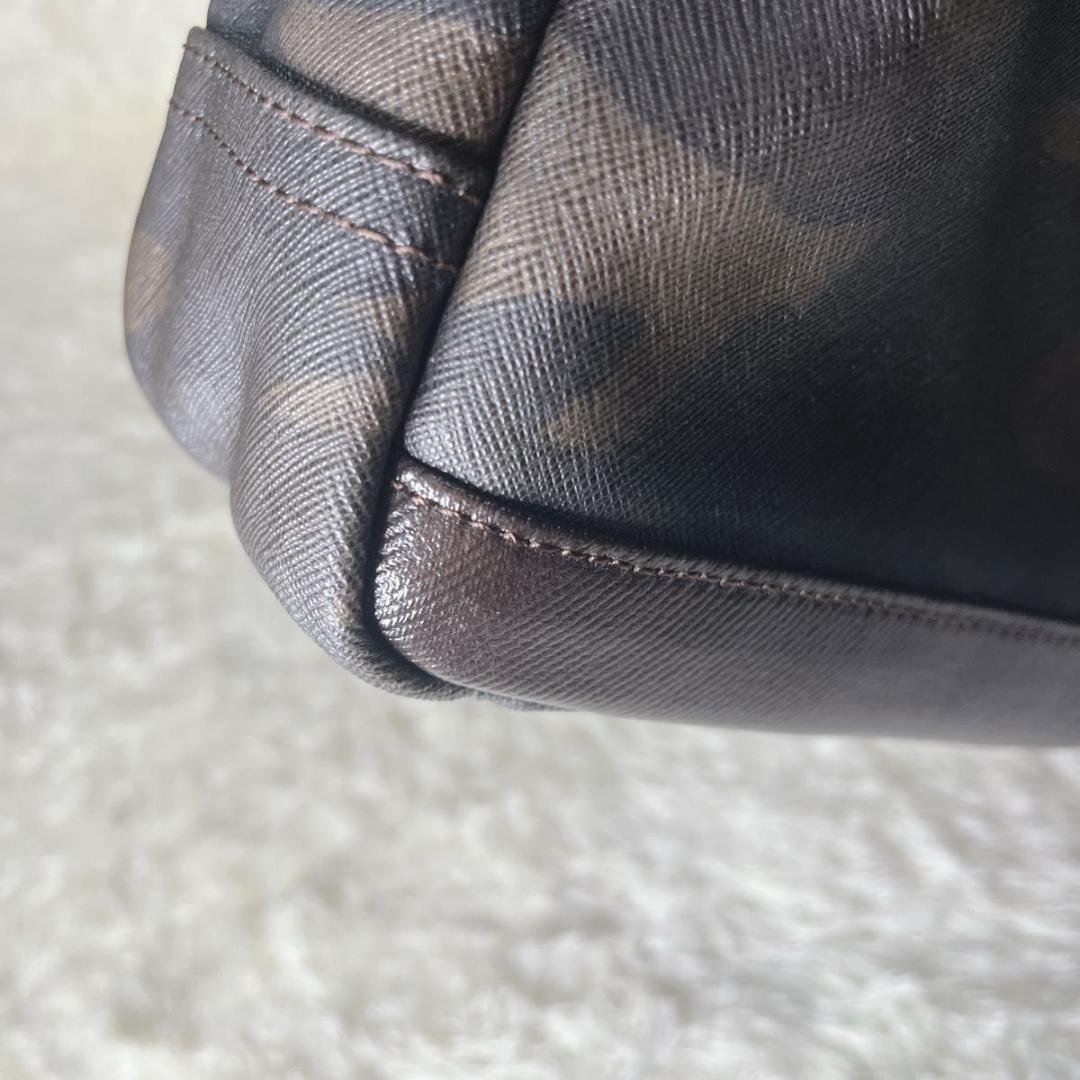 Vivienne ヴィヴィアンウエストウッド　バッグ　カモフラ　ベルトなし