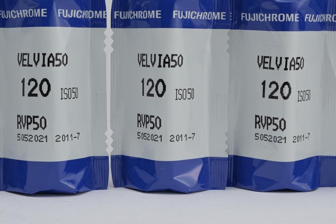 ベルビア50 (フジクローム)ブローニー120　７本
