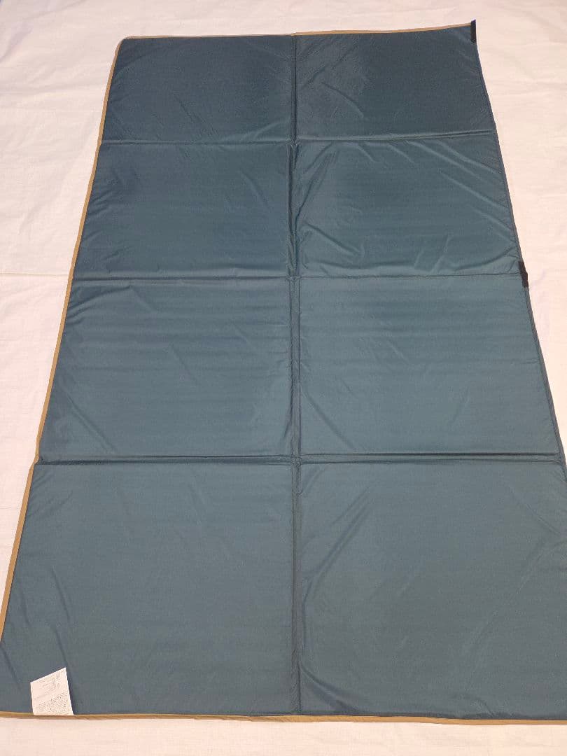 未使用に近い　タフスクリーン2ルームハウスMDX＋　コールマン　ダークルーム