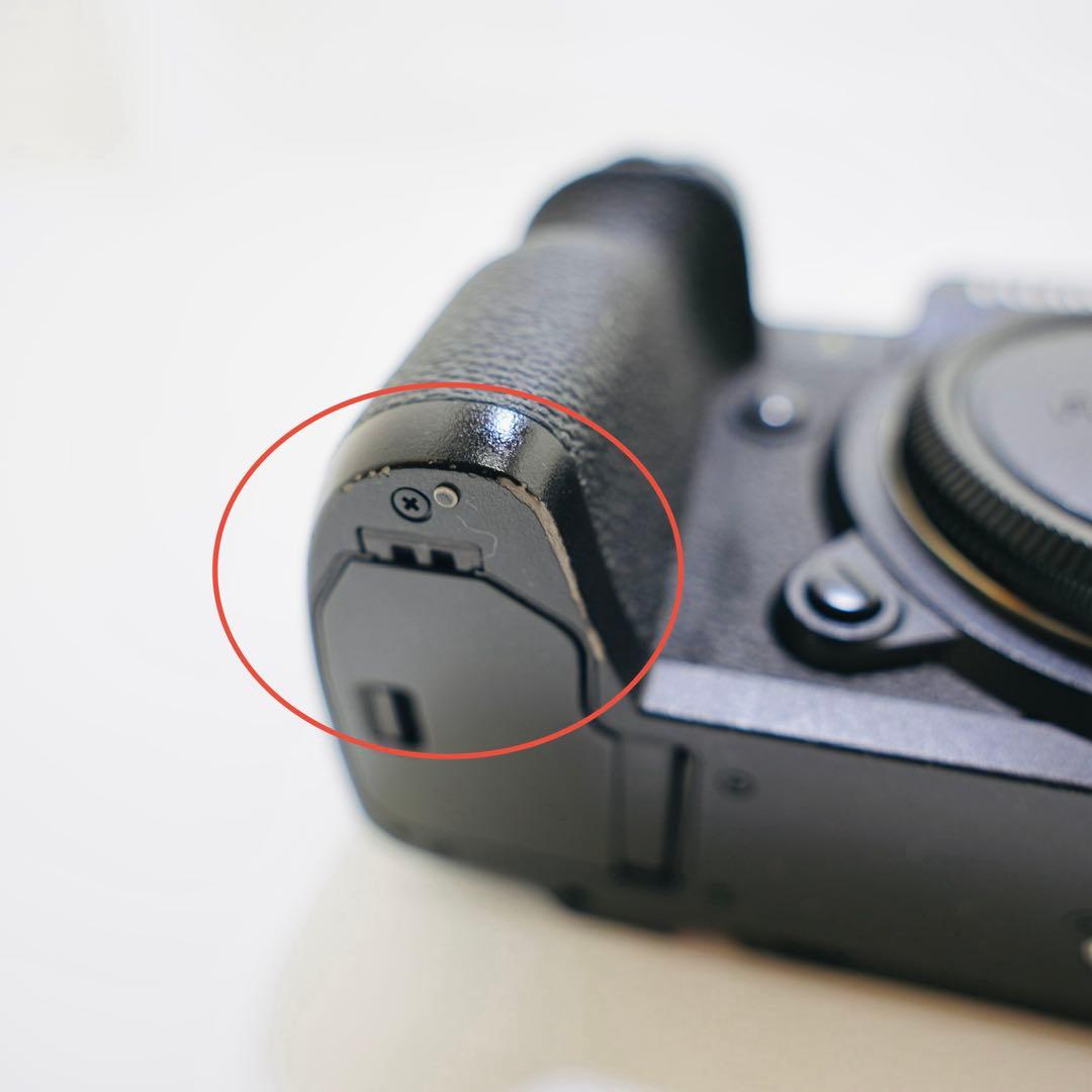 【良品】FUJIFILM xh2 ボディ【純正バッテリー3個＋付属品多数】