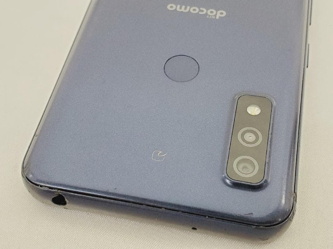 【良品】ドコモ FCNT(富士通) arrows We F51B