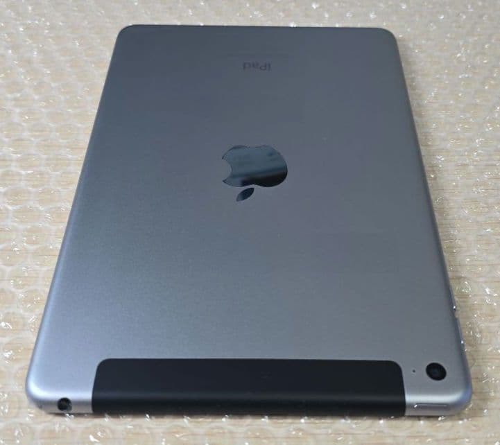 ま*⃝様 比較的美品◼️iPad mini 4◼️128GB◼️バッテリー良品◼