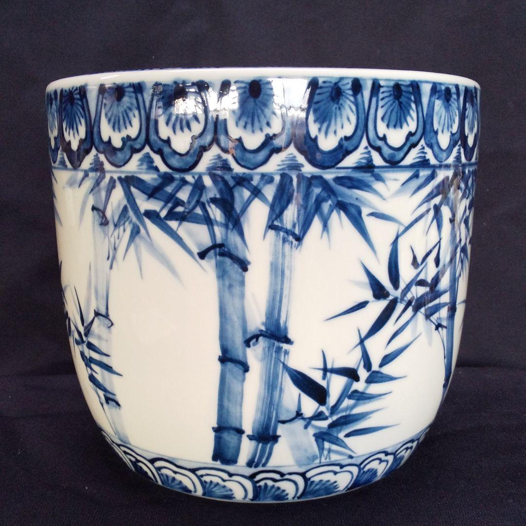 染付小型手あぶり火鉢  (芳州作)