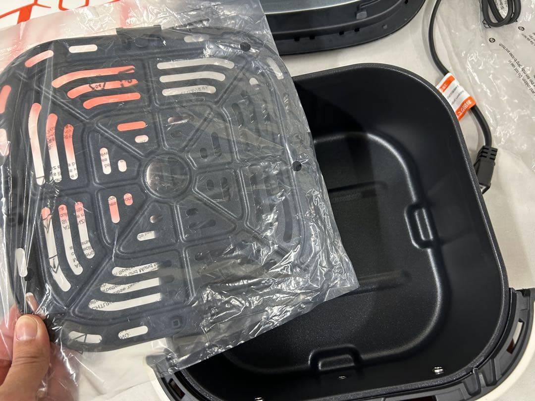 【人気雑誌No.1】 ノンフライヤー COSORI 4.7L 白　⑦