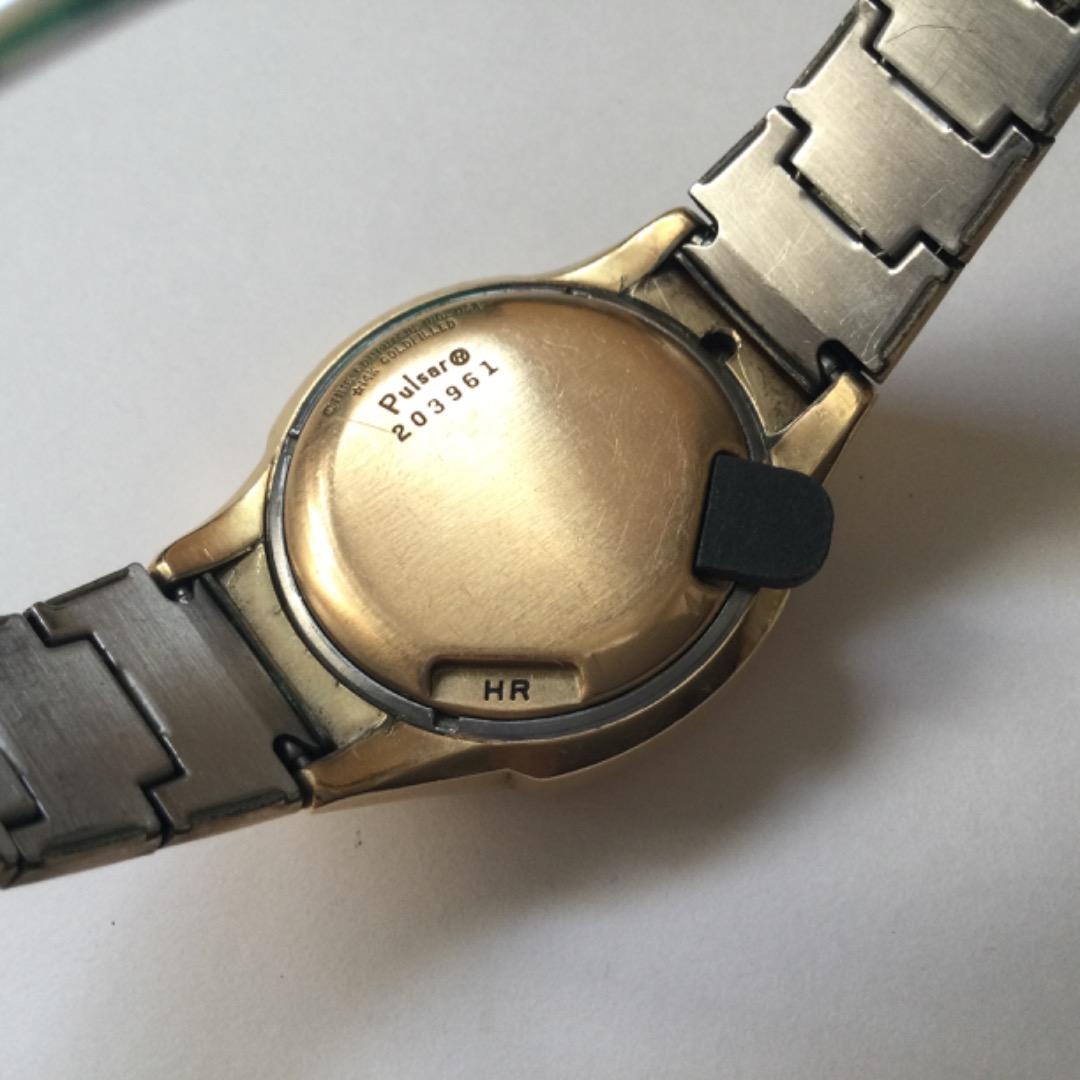 腕時計：アンティーク　デジタル時計（2個セット）