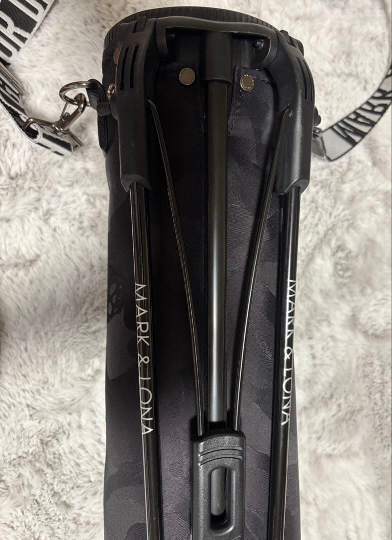 MARK&LONAキャディバッグ セルフスタンド ゴルフバッグ【完売品】