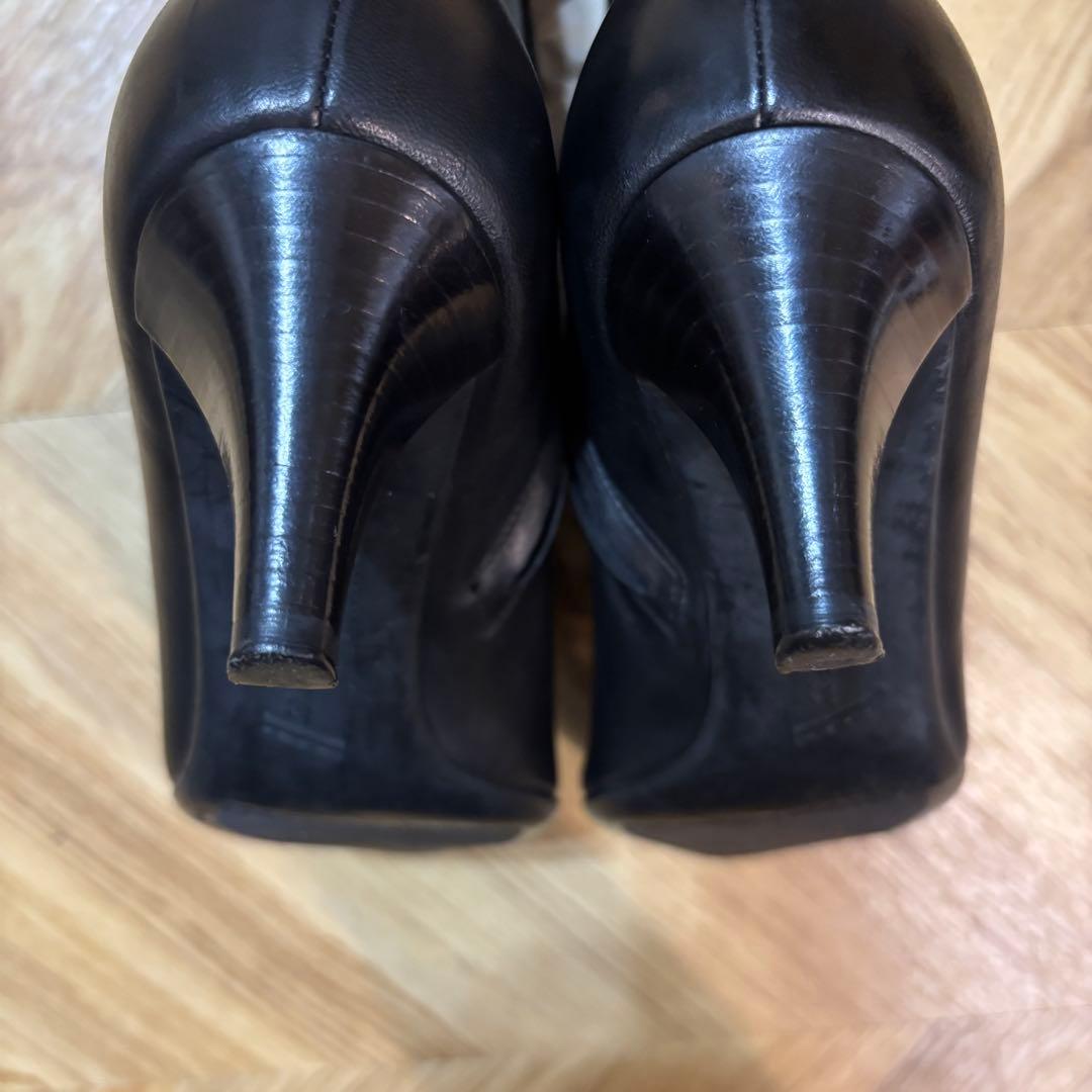 【極美品】サルヴァトーレフェラガモ レザーショートブーツ サイドジップ 24cm