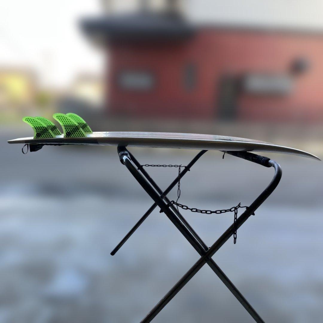 アルメリック　WEIRDO RIPPER 5'8