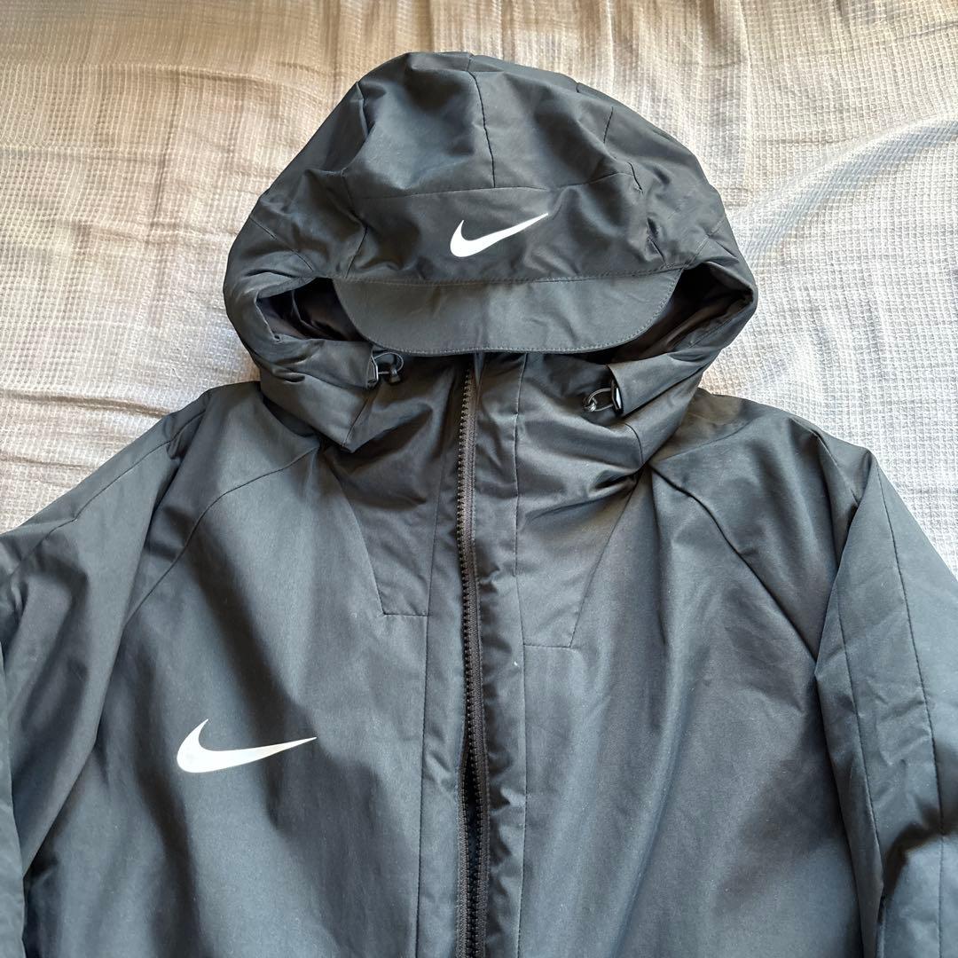 NIKE ナイキ　XL サッカーコート　ベンチコート コーチコート