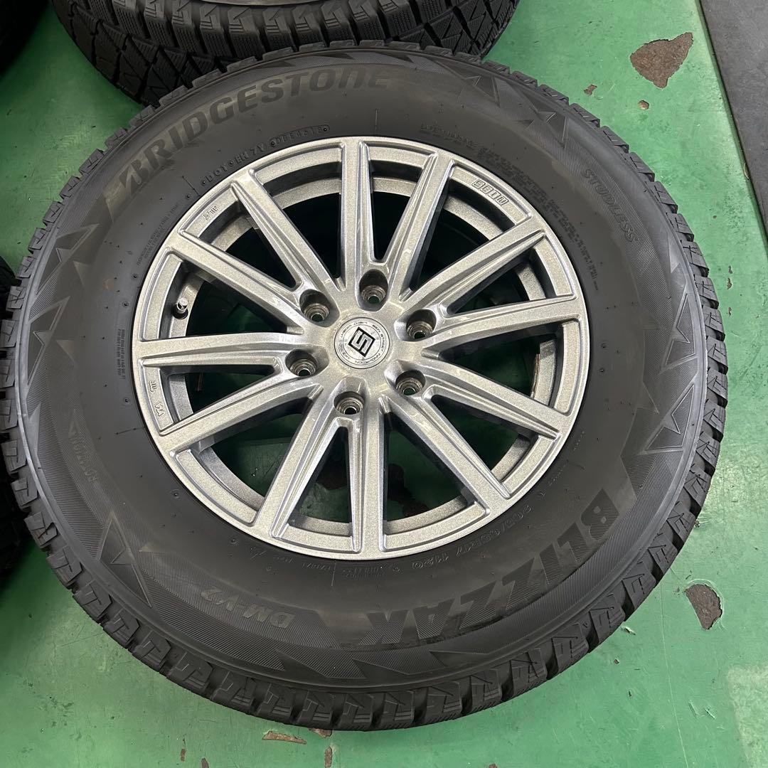 中古スタッドレス265/65R17ブリザック　ランクルプラド、ハイラックスなどに
