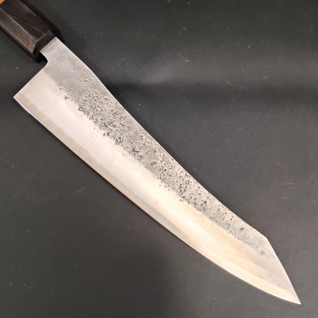 銀三 鬼反り剣型 本鍛造 なしじ 和牛刀 包丁 21cm 牛刀 黒檀紫檀八角柄