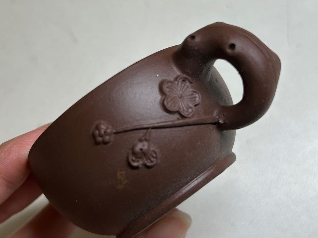 P98 中国 宜興紫砂　手彫梅模様 工芸急須 廃盤品　紫砂壺 手作り茶壺　茶道具
