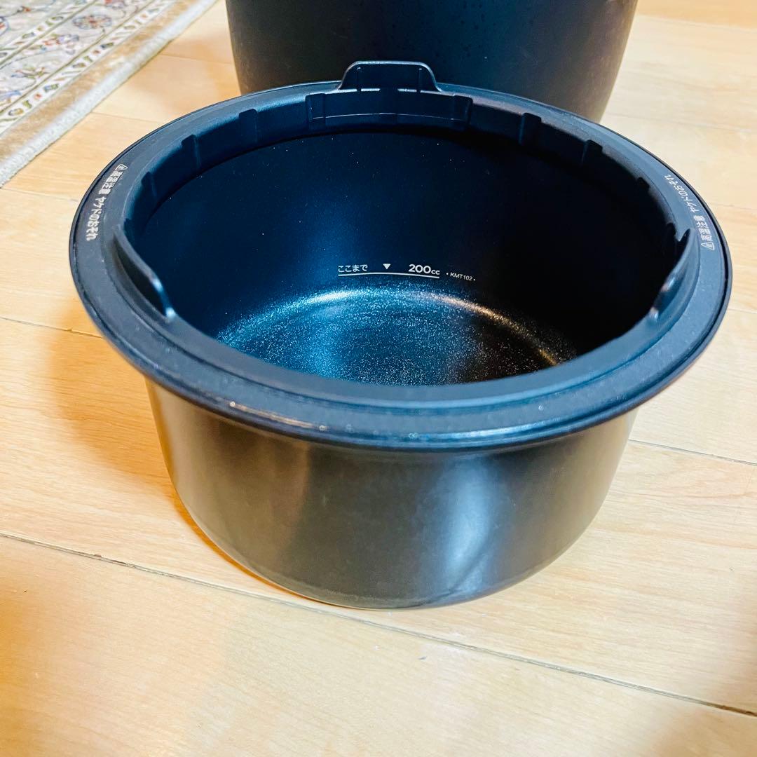 【極美品】バルミューダ BALMUDA K03A-BK 炊飯器 ブラック 3合