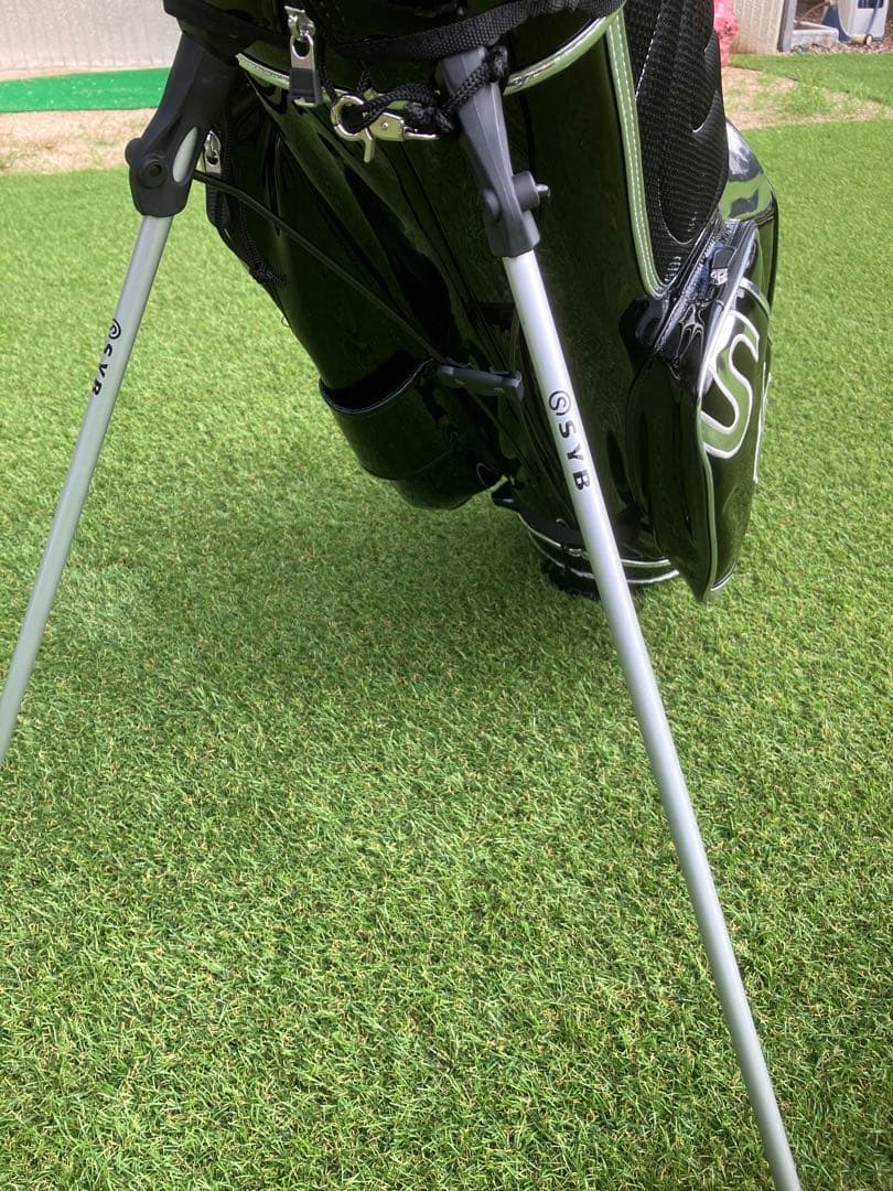 SYB ゴルフキャディーバック黒 シルバー　エナメル素材