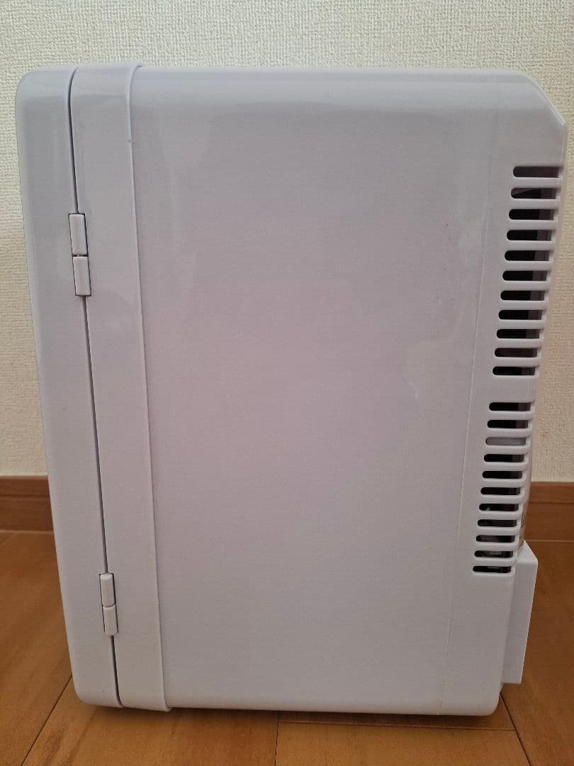 ★まさき★【新品】VERSOS VS-410 冷温庫 10L