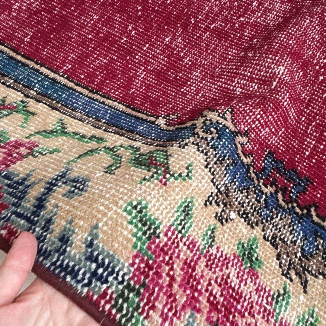 トルコ　ヴィンテージラグ　フローラル　ワインレッド　ブルー