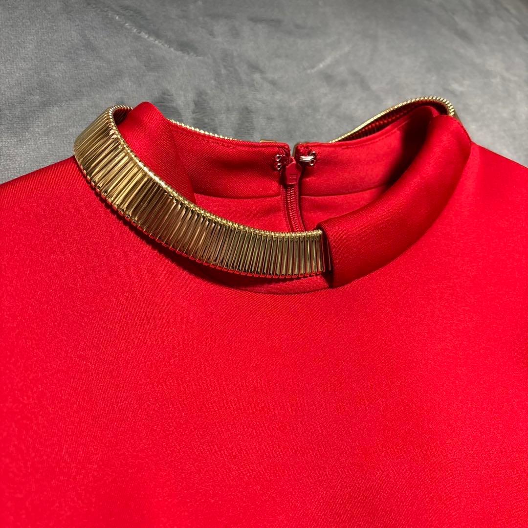 【新品】  膝丈ワンピース 金装飾