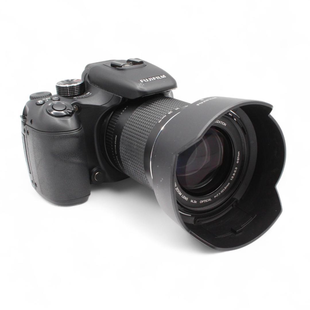 【良品】FUJIFILM FinePix S100FS【遠くも近くも1台で♪】