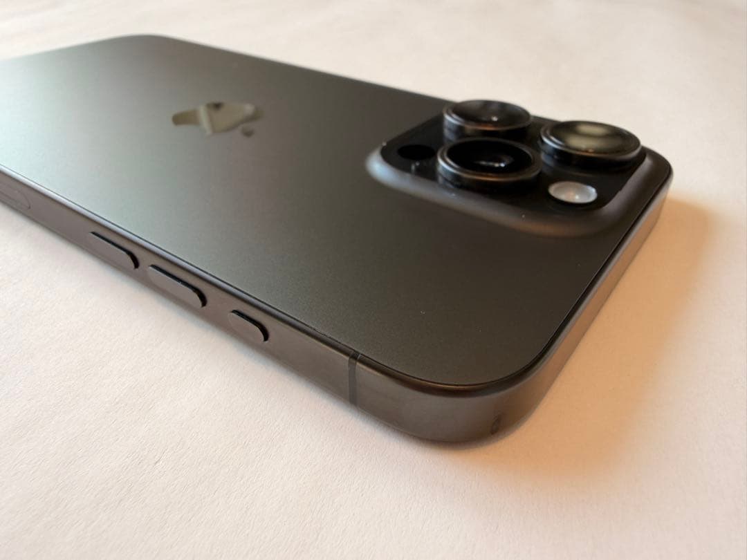 Apple iPhone 15 Pro Max 256GB スペースブラック