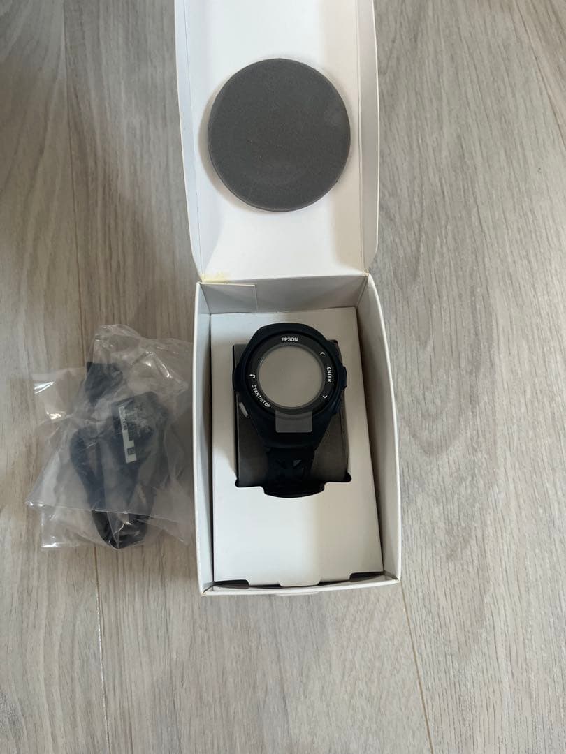 EPSON Q-10 腕時計 黒