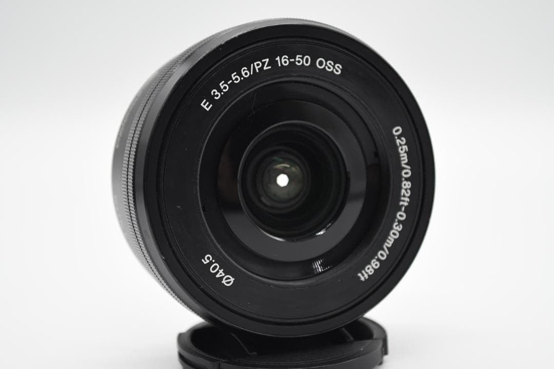 3736枚【ほぼ新品】SONY α6400 ダブルズームキット ブラック 即発送