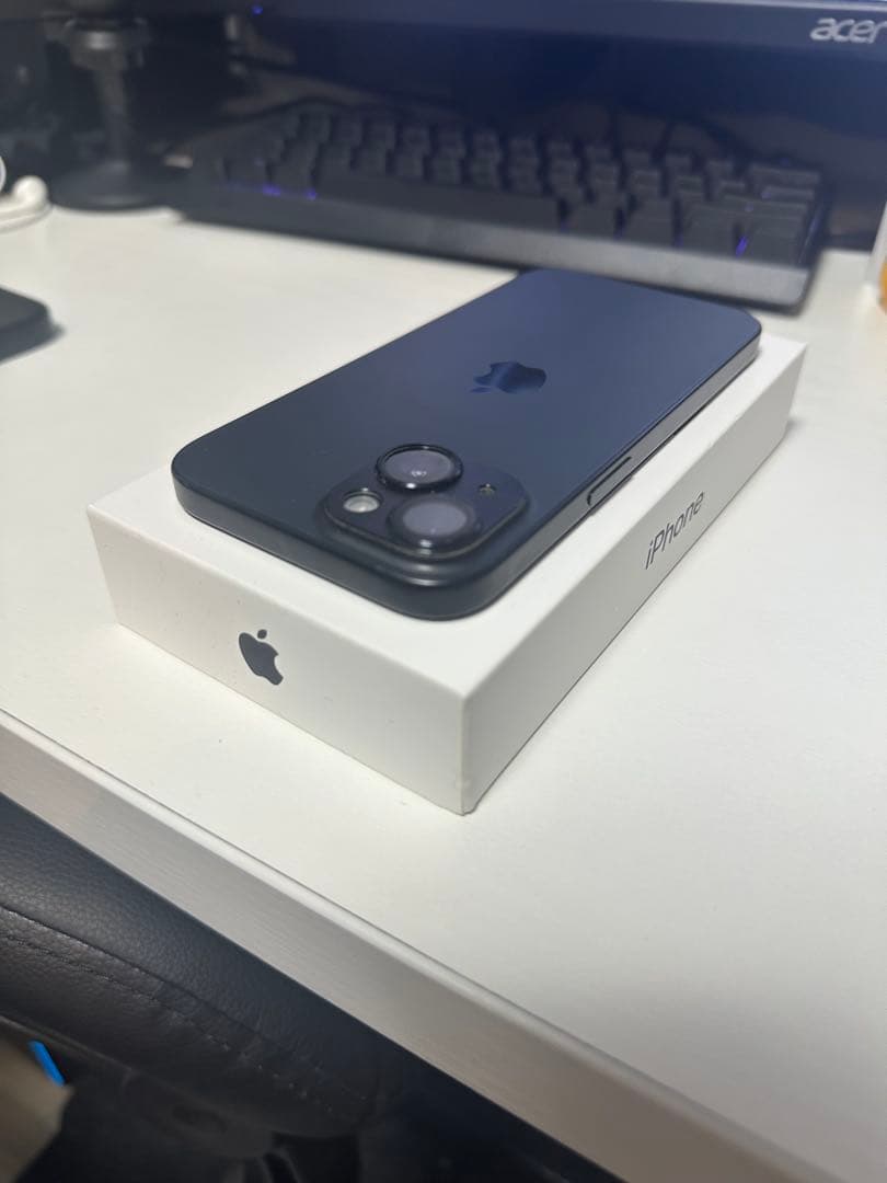 Apple iPhone 15 ブラック 本体 256gb