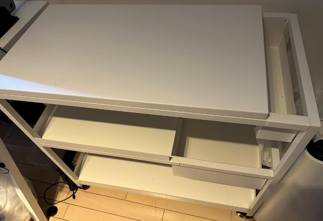 IKEA トロッテンワゴン（ホワイト）キャスター付き