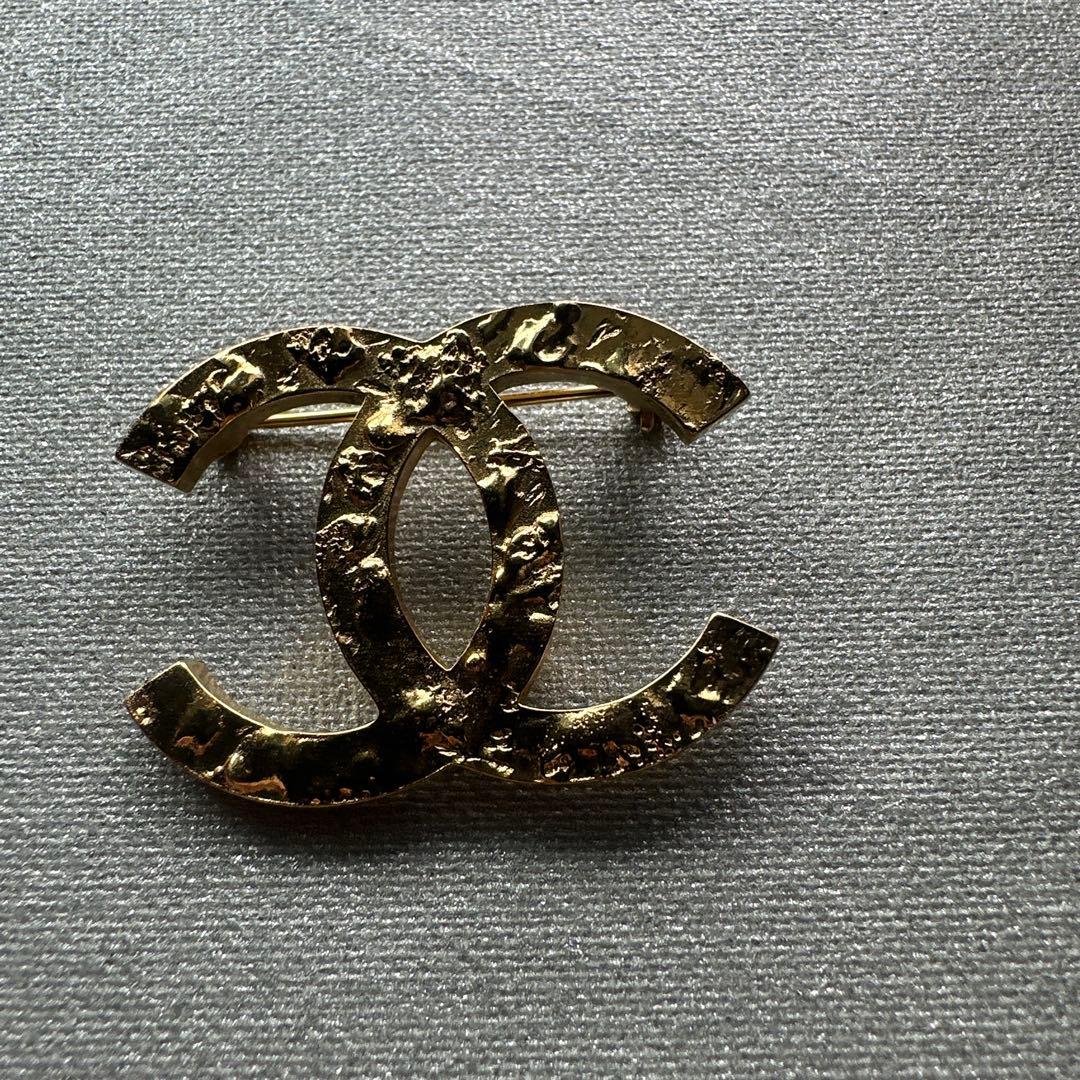 シャネル　CHANEL ブローチ　ゴールド　正規品