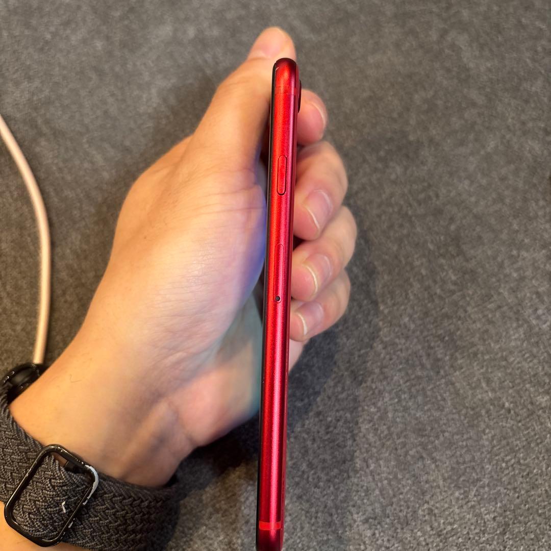 S*）様 iPhone SE (第2世代) レッド