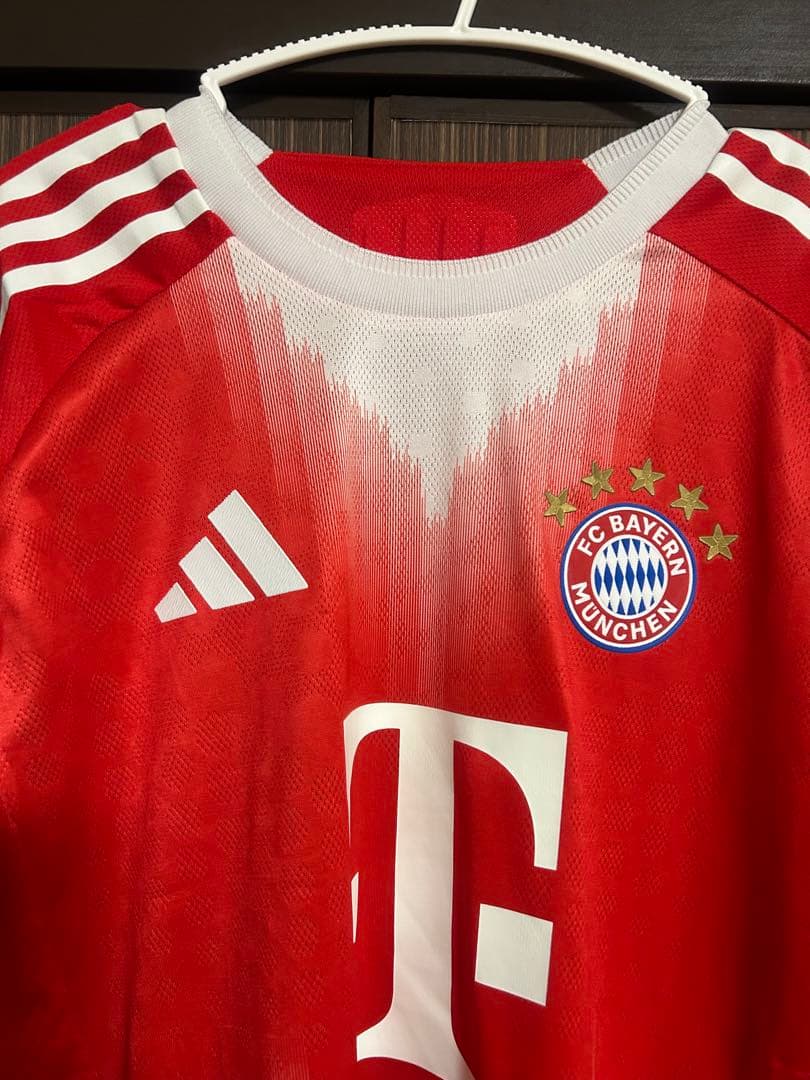 バイエルン・ミュンヘン オリーセ17 ユニフォーム 25/26 Lサイズ