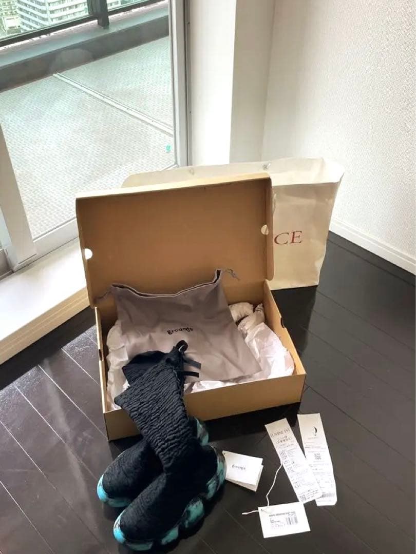 バッコス。MOOPIE DOGGICCINO CRAFT PAINT黒