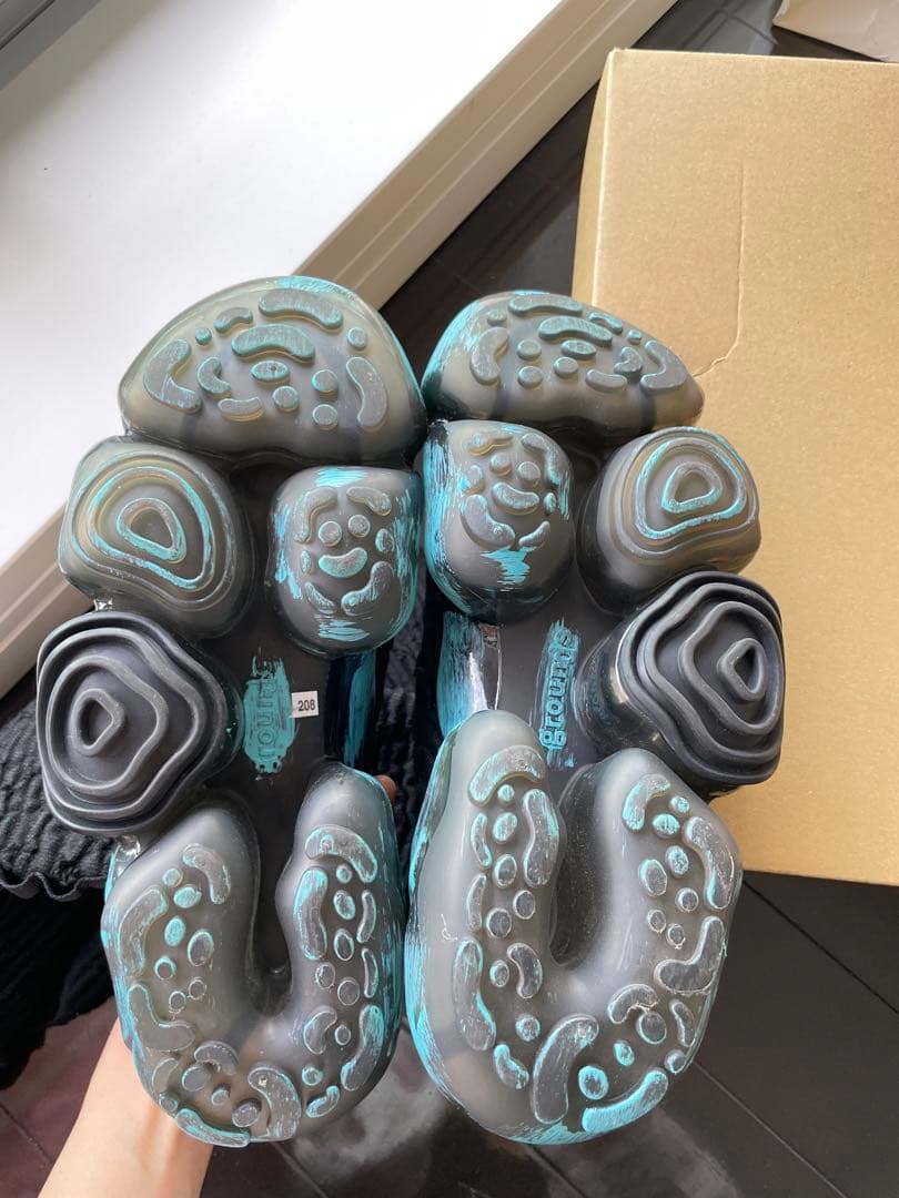 バッコス。MOOPIE DOGGICCINO CRAFT PAINT黒